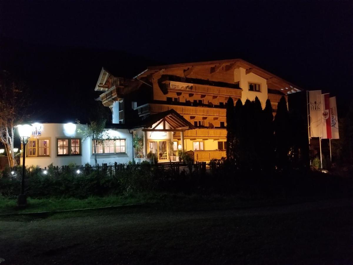 Alpenhotel Wildschoenau B&B Exterior photo
