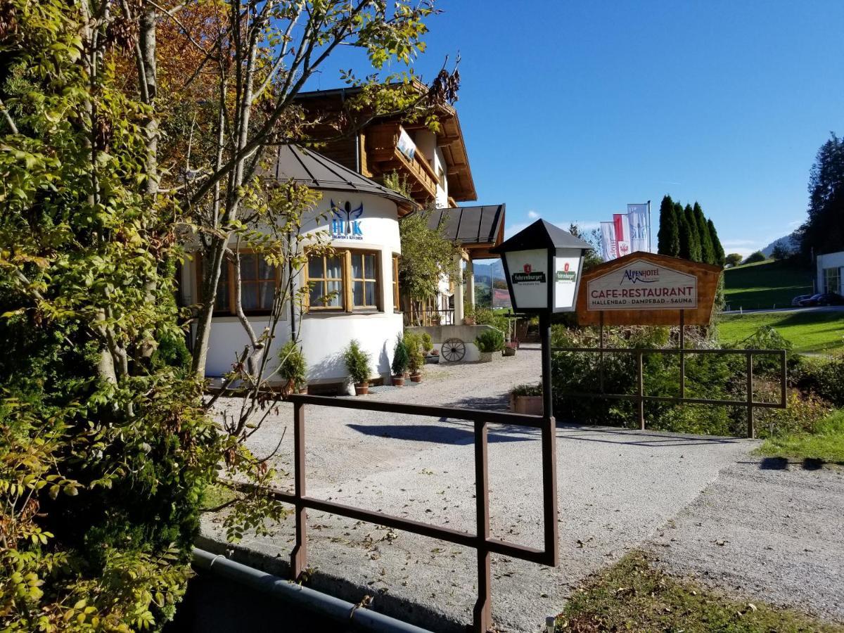 Alpenhotel Wildschoenau B&B Exterior photo